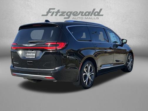 2026 Chrysler Pacifica L