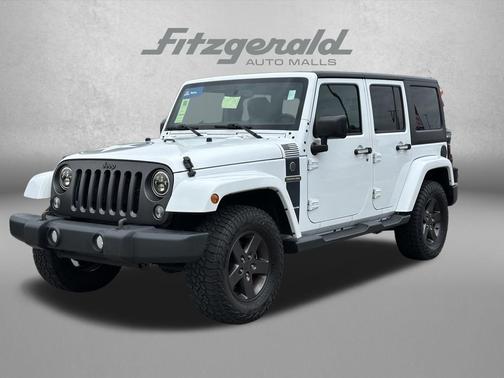 Bright White Clearcoat 2016 Jeep Wrangler Unlimited Freedom