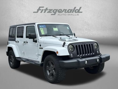 Bright White Clearcoat 2016 Jeep Wrangler Unlimited Freedom
