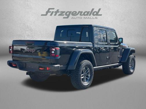Black Clearcoat 2026 Jeep Gladiator Mojave 4x4