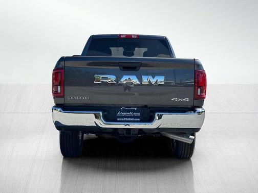 2025 RAM 2500 Big Horn Crew Cab 4x4 6'4' Box