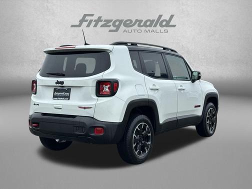 2023 Jeep Renegade Trailhawk