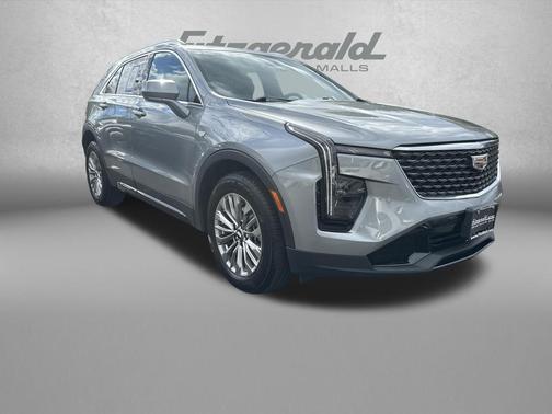 Argent Silver Metallic 2024 Cadillac XT4 Premium Luxury