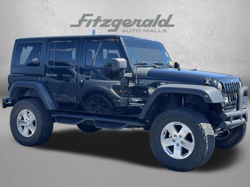 Black Clearcoat 2009 Jeep Wrangler Unlimited Sahara