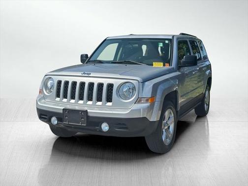 2022 Jeep Grand Cherokee Altitude