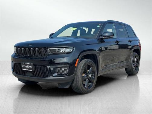 2022 Jeep Grand Cherokee Altitude