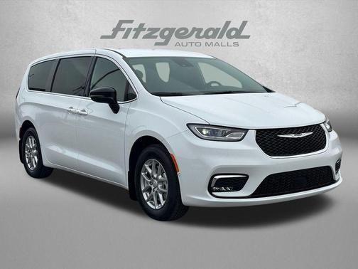 2026 Chrysler Pacifica L