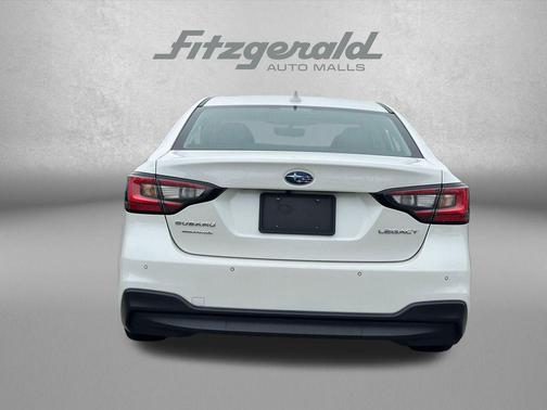 Crystal White Pearl 2024 Subaru Legacy Limited