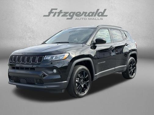 Diamond Black Crystal Pearlcoat 2026 Jeep Compass Latitude