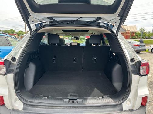 STAR WHITE METALLIC TRI-COAT 2020 Ford Escape Titanium
