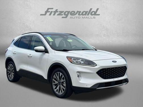STAR WHITE METALLIC TRI-COAT 2020 Ford Escape Titanium