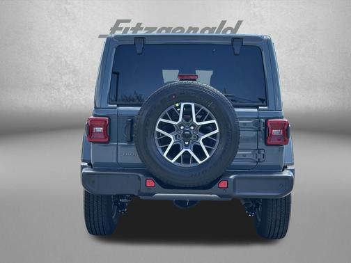 Anvil Clearcoat 2026 Jeep Wrangler 4-Door Sahara 4x4