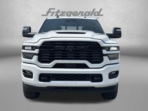 Bright White Clearcoat 2026 RAM 2500 Black Express Crew Cab 4x4 6'4' Box