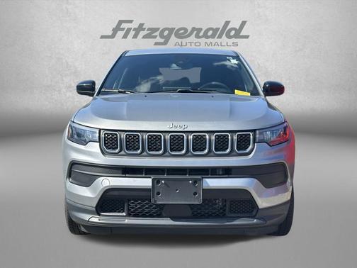 Billet Silver Metallic Clearcoat 2023 Jeep Compass Sport