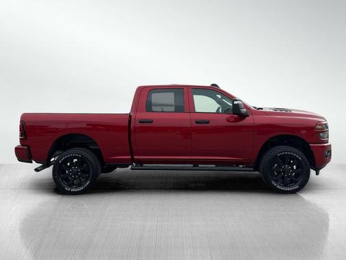 2026 RAM 2500 Black Express Crew Cab 4x4 6'4' Box