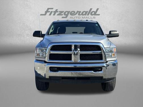 2018 RAM 2500 Tradesman Crew Cab 4x4 6'4' Box