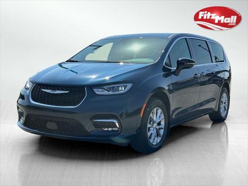 2025 Chrysler Pacifica L