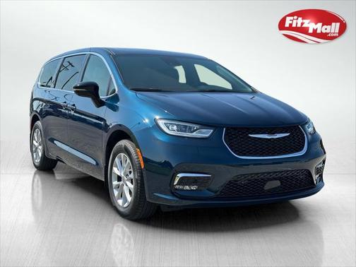 2025 Chrysler Pacifica L