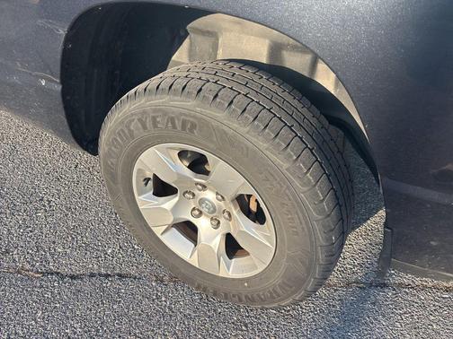 Maximum Steel Metallic Clearcoat 2020 RAM 1500 Big Horn/Lone Star