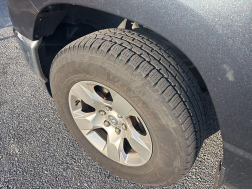 Maximum Steel Metallic Clearcoat 2020 RAM 1500 Big Horn/Lone Star