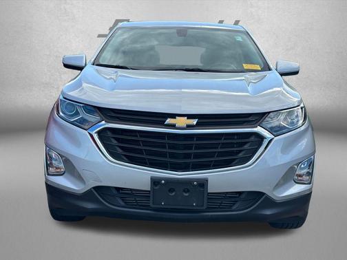 Silver Ice Metallic 2019 Chevrolet Equinox 1LT