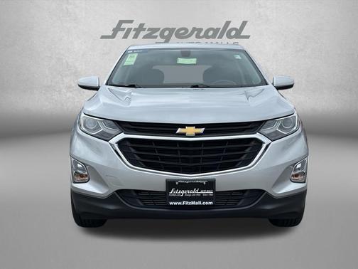 Silver Ice Metallic 2019 Chevrolet Equinox 1LT