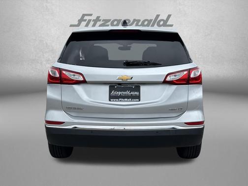 Silver Ice Metallic 2019 Chevrolet Equinox 1LT