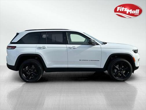 2025 Jeep Grand Cherokee Altitude