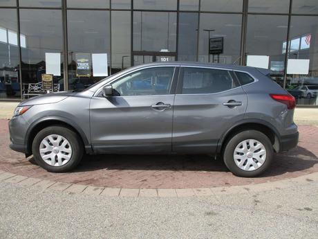 2019 Nissan Rogue Sport S