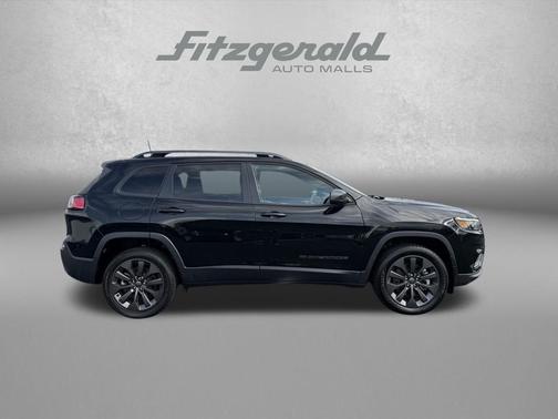 Diamond Black Crystal Pearlcoat 2021 Jeep Cherokee Latitude Lux