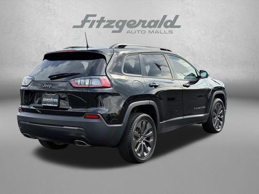 Diamond Black Crystal Pearlcoat 2021 Jeep Cherokee Latitude Lux