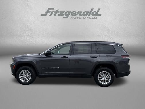 Baltic Gray Metallic Clearcoat 2026 Jeep Grand Cherokee L Laredo