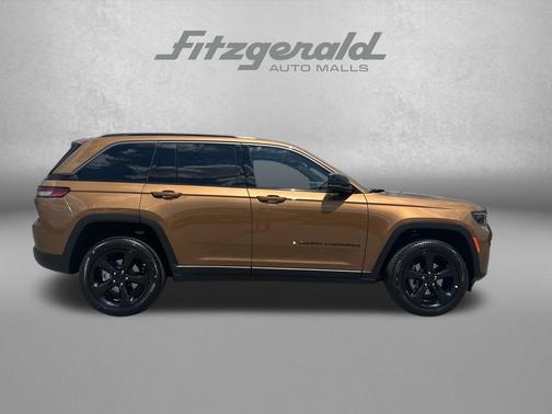 Copper Shino Metallic Clearcoat 2026 Jeep Grand Cherokee Limited