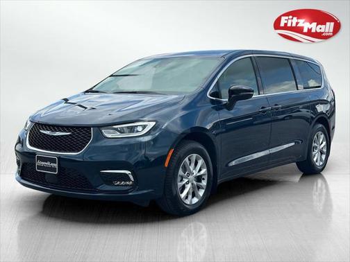 2025 Chrysler Pacifica L