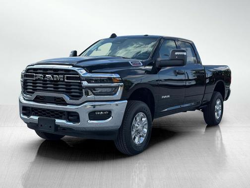 2025 RAM 2500 Big Horn Crew Cab 4x4 6'4' Box