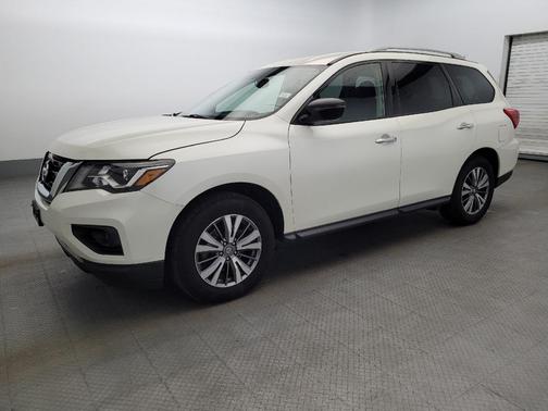 2019 Nissan Pathfinder SV