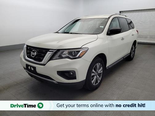 2019 Nissan Pathfinder SV