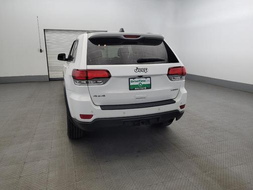 2021 Jeep Grand Cherokee Laredo