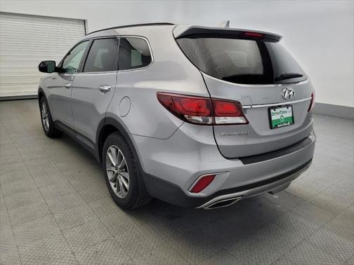 2018 Hyundai SANTA FE SE