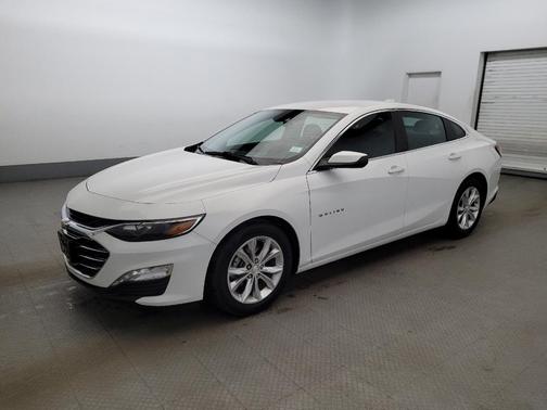 Summit White 2020 Chevrolet Malibu FWD LT