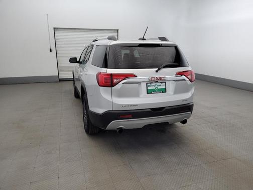 Quicksilver Metallic 2019 GMC Acadia SLT-1