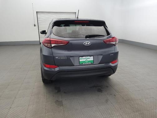 2018 Hyundai TUCSON SE