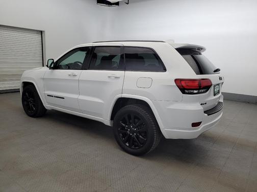 Bright White Clearcoat 2017 Jeep Grand Cherokee Altitude