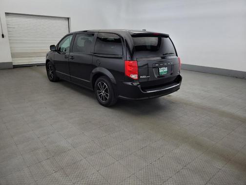 Black Onyx Crystal Pearlcoat 2018 Dodge Grand Caravan GT