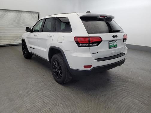 2022 Jeep Grand Cherokee Laredo