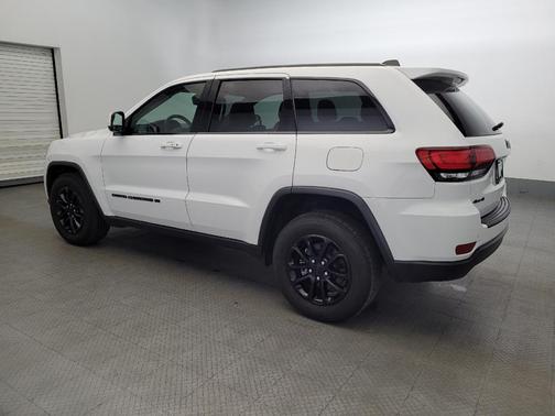 2022 Jeep Grand Cherokee Laredo