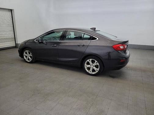 Tungsten Metallic 2016 Chevrolet Cruze Premier