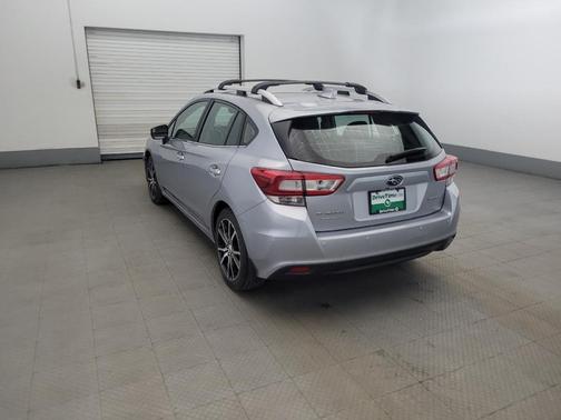 Ice Silver Metallic 2019 Subaru Impreza 2.0i Limited