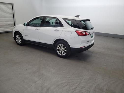 Summit White 2019 Chevrolet Equinox LS