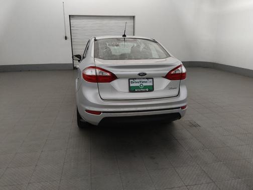Ingot Silver Metallic 2016 Ford Fiesta S
